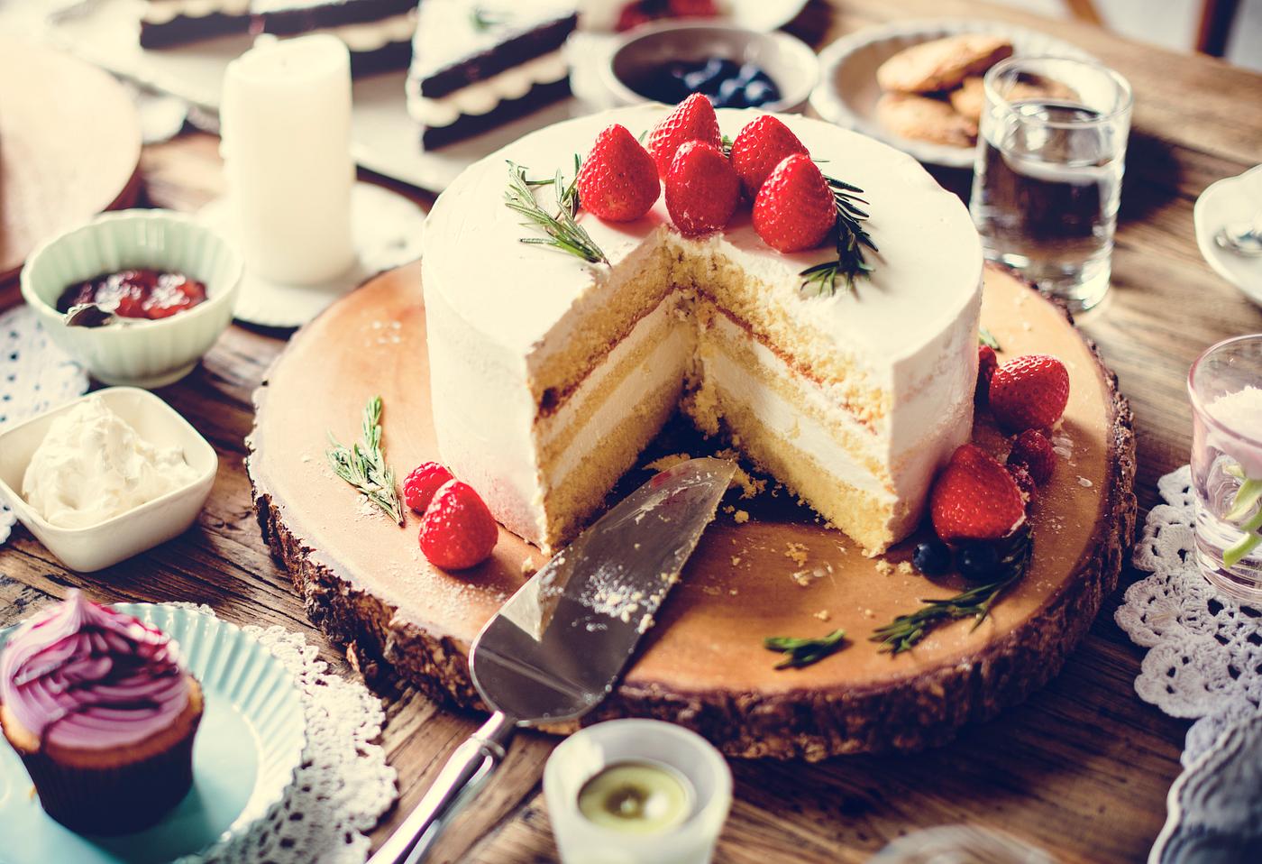dish, nobody, recipe, party, tea, tea party, break, bakery, frosting, event, gourmet, dessert, cake, fruit, strawberry,... dish, nobody, recipe, party, tea, tea party, break, bakery, frosting, event, gourmet, dessert, cake, fruit, strawberry,...