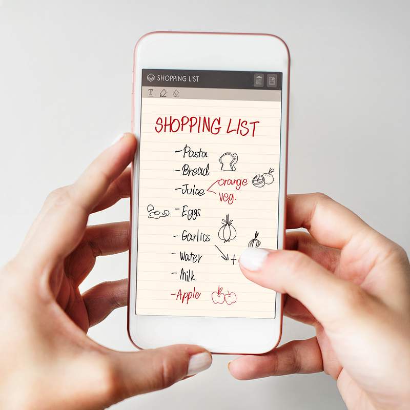 Shopping list. Shopping list mobile. Writing for shopping. Do the shopping list