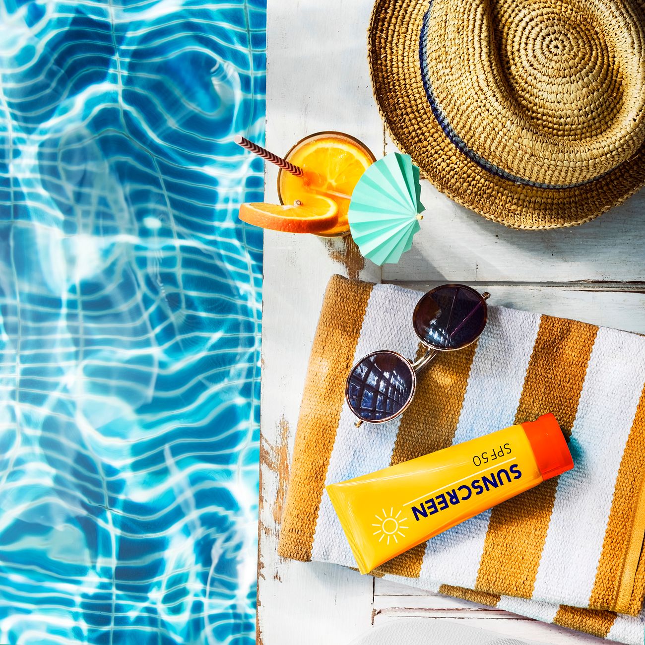 Beach Towel Images | Free Vectors, PNGs, Mockups & Backgrounds - rawpixel