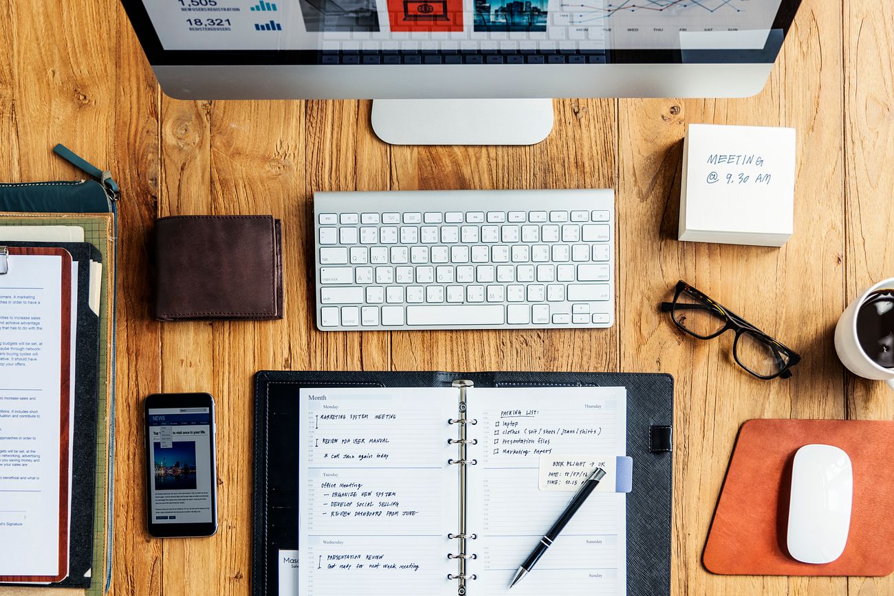เทคนิคเพิ่มความสดชื่นวัน Work From Home - จัดโต๊ะ เทคนิคเพิ่มความสดชื่นวัน Work From Home - จัดโต๊ะ