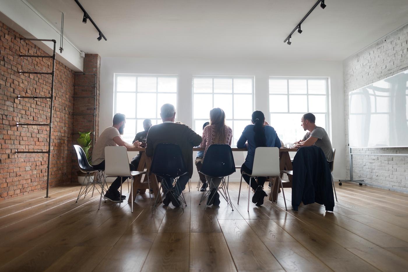 person, discussion, meet ups, people, together, teamwork, help, communicate, woman, event, social, social events, connection... person, discussion, meet ups, people, together, teamwork, help, communicate, woman, event, social, social events, connection...