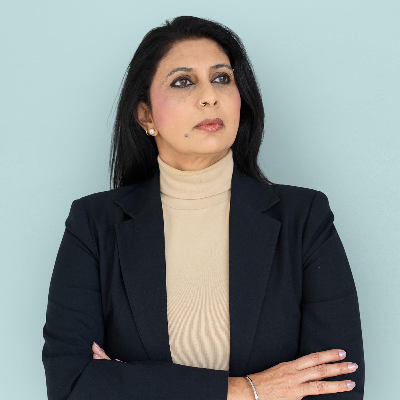 expression, intelligent, studio, pastel, person, people, woman, serious, isolated, businesswoman, portrait, thinking,... expression, intelligent, studio, pastel, person, people, woman, serious, isolated, businesswoman, portrait, thinking,...