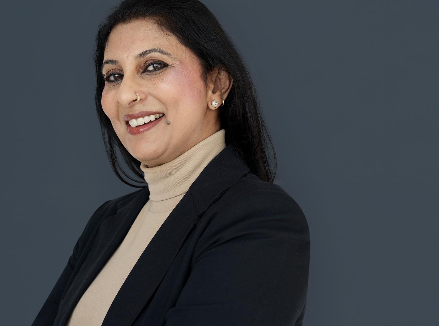 studio, expression, person, people, woman, lifestyle, smile, positive, cheerful, isolated, happiness, businesswoman,... studio, expression, person, people, woman, lifestyle, smile, positive, cheerful, isolated, happiness, businesswoman,...