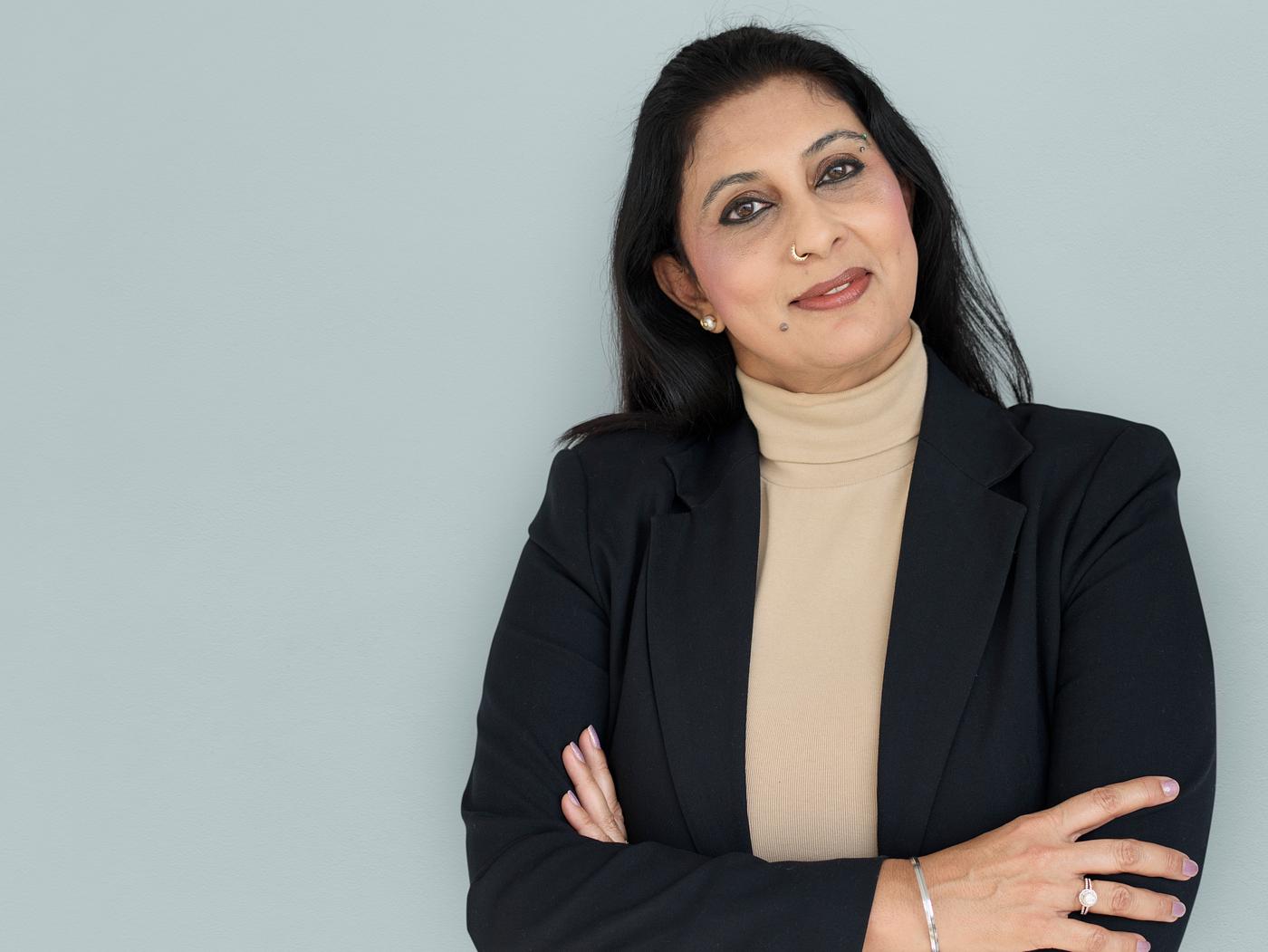 studio, expression, pastel, person, people, woman, lifestyle, smile, positive, cheerful, isolated, happiness, businesswoman... studio, expression, pastel, person, people, woman, lifestyle, smile, positive, cheerful, isolated, happiness, businesswoman...