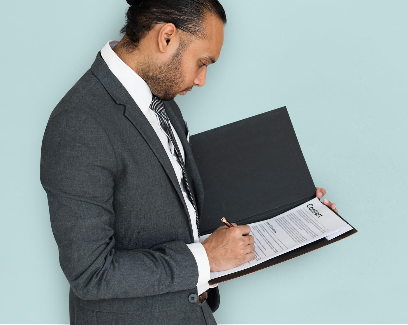 studio, expression, person, business wear, side view, concentrating, people, formal dressing, business, asian, signing, side... studio, expression, person, business wear, side view, concentrating, people, formal dressing, business, asian, signing, side...