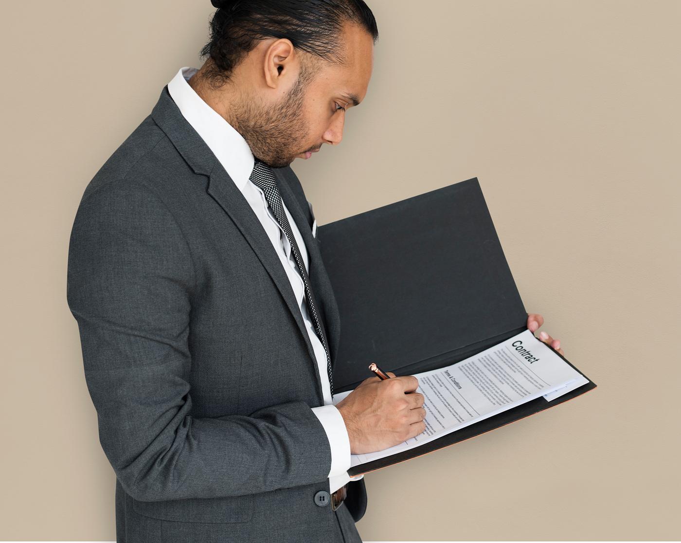 studio, expression, person, business wear, side view, concentrating, people, formal dressing, business, asian, signing, side... studio, expression, person, business wear, side view, concentrating, people, formal dressing, business, asian, signing, side...