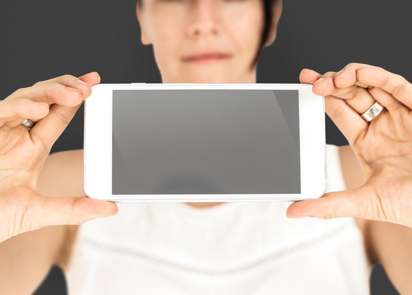expression, studio, person, phone, portable, technology, holding, object, landscape, people, network, positivity, caucasian... expression, studio, person, phone, portable, technology, holding, object, landscape, people, network, positivity, caucasian...