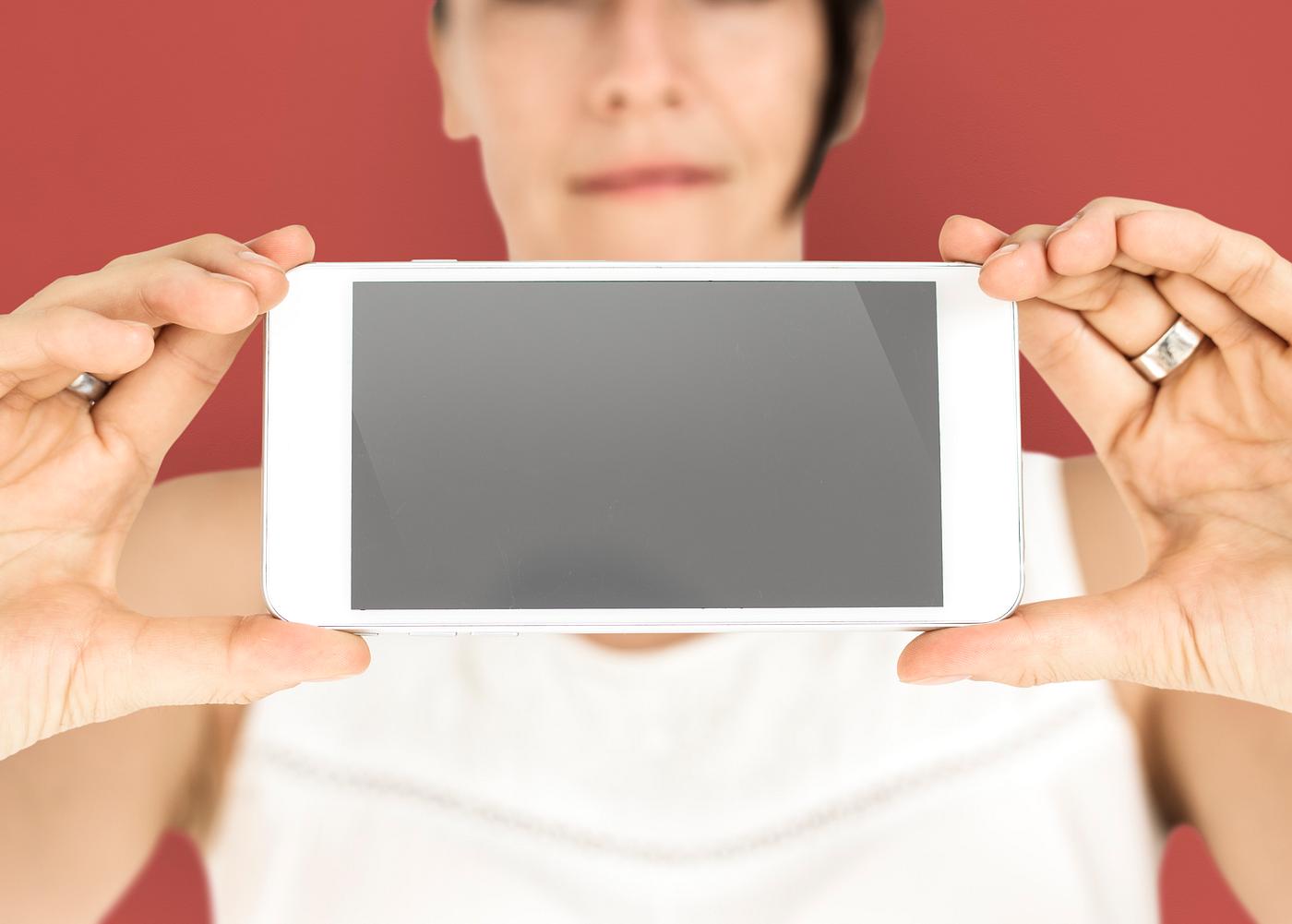 expression, studio, person, phone, portable, technology, holding, object, landscape, people, network, positivity, caucasian... expression, studio, person, phone, portable, technology, holding, object, landscape, people, network, positivity, caucasian...