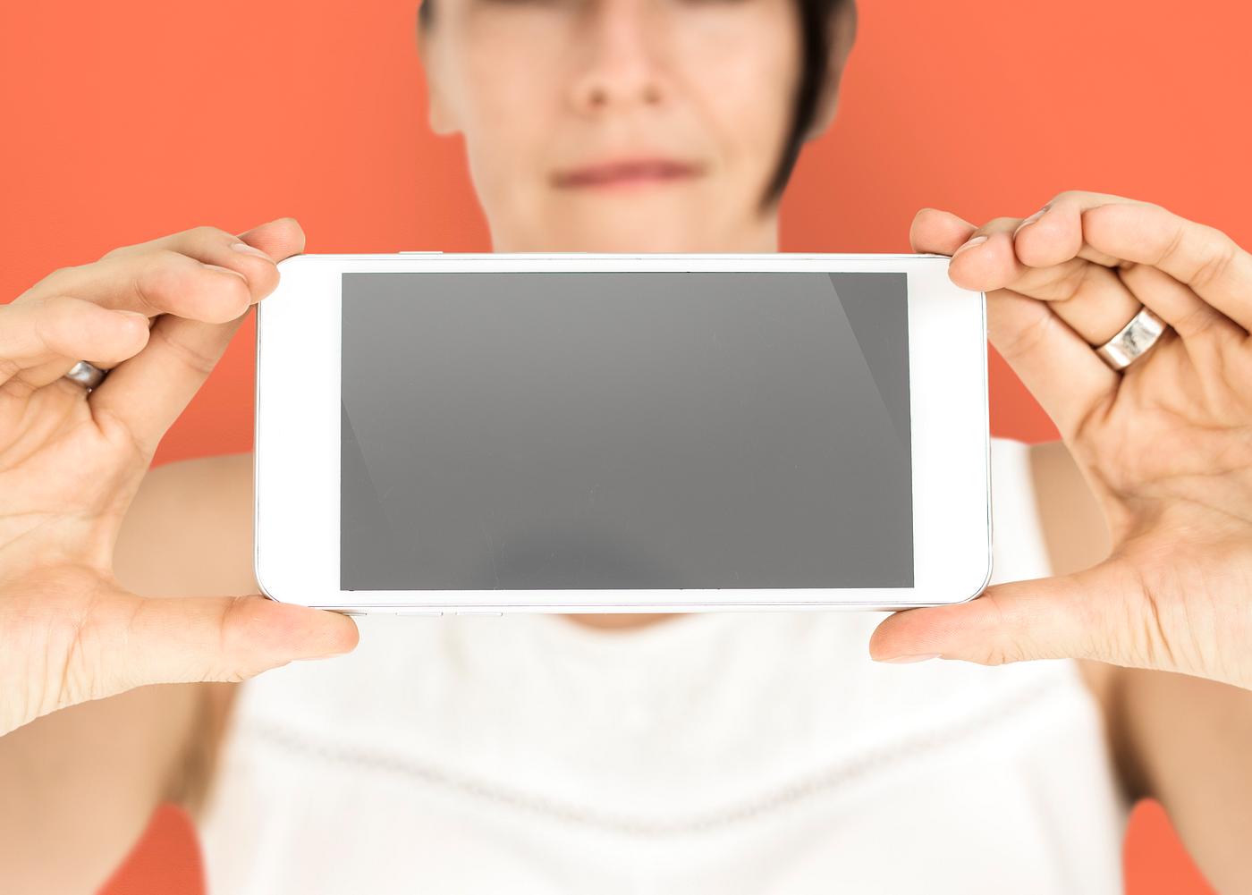 expression, studio, person, phone, portable, technology, holding, object, landscape, people, network, positivity, caucasian... expression, studio, person, phone, portable, technology, holding, object, landscape, people, network, positivity, caucasian...