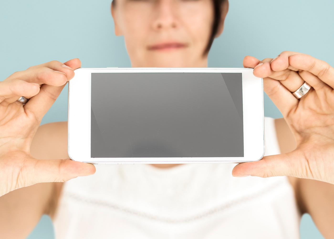 expression, studio, person, phone, portable, technology, holding, object, landscape, people, network, positivity, caucasian... expression, studio, person, phone, portable, technology, holding, object, landscape, people, network, positivity, caucasian...