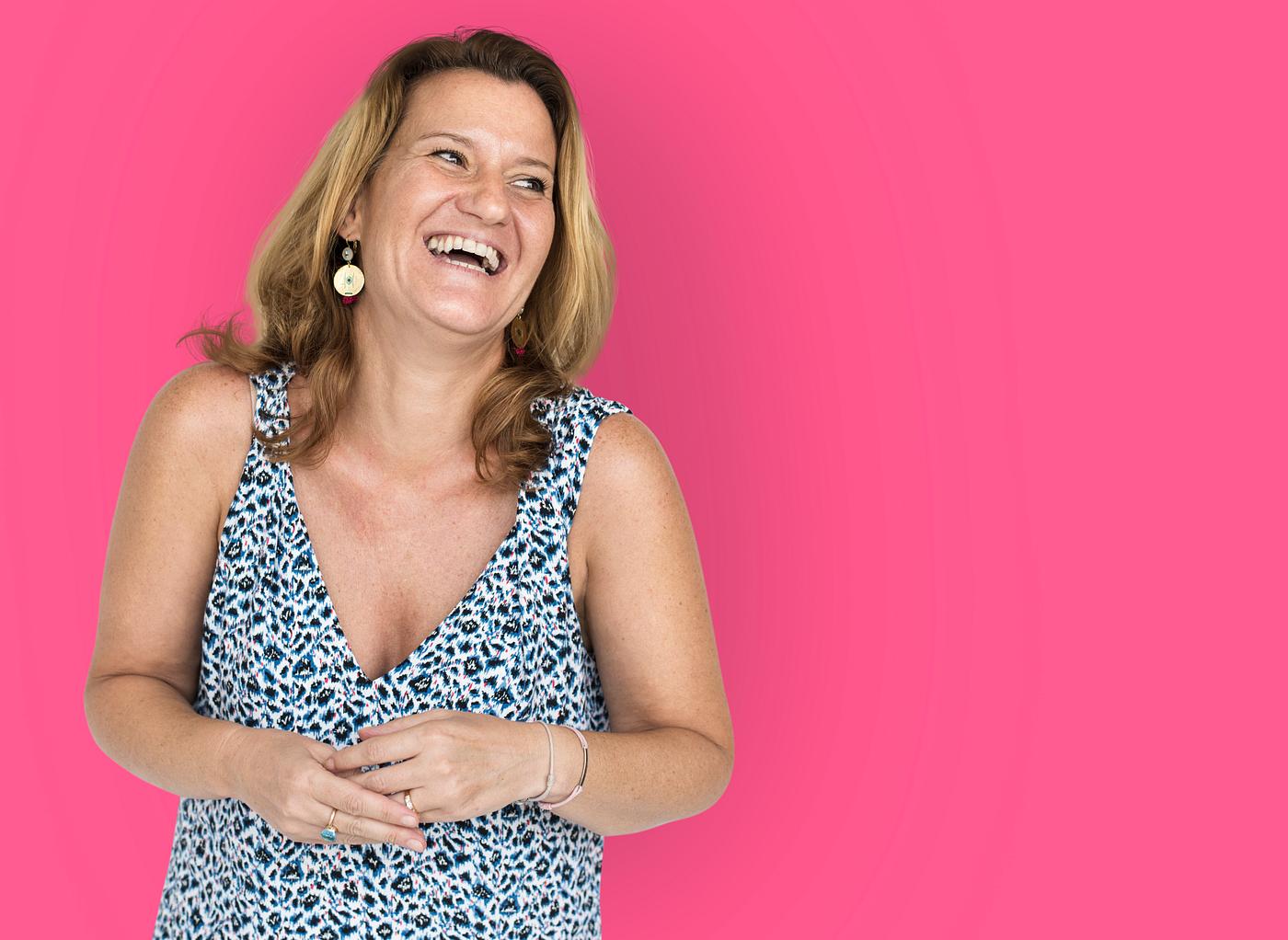 studio, model, person, people, race, style, solo, woman, lifestyle, casual, pink, feminism, smiling, isolated, gesture,... studio, model, person, people, race, style, solo, woman, lifestyle, casual, pink, feminism, smiling, isolated, gesture,...