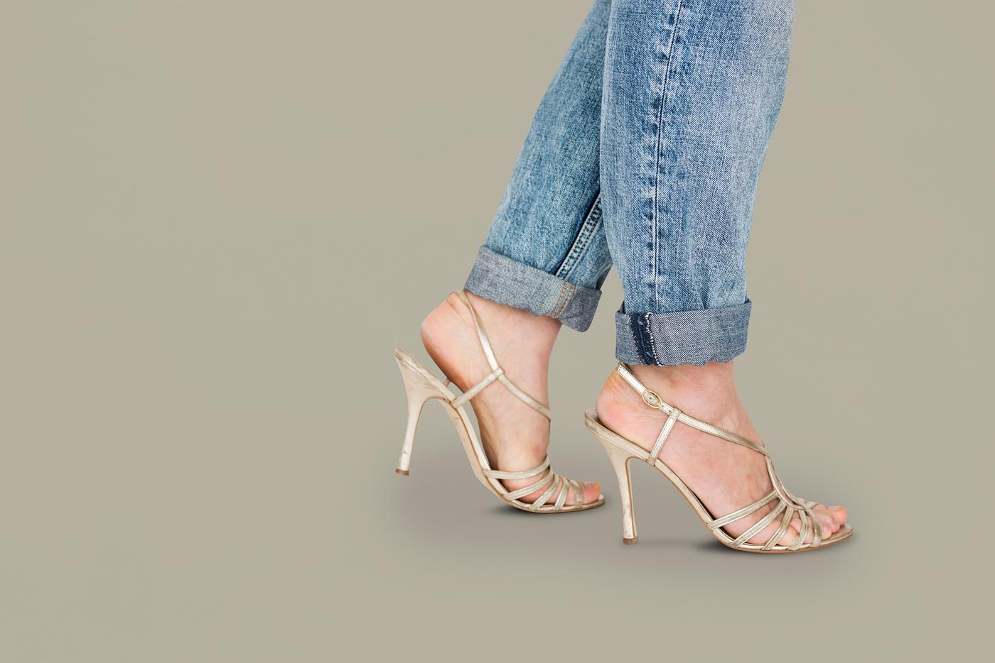 studio, pastel, fashion, model, person, people, race, style, solo, woman, lifestyle, casual, beige, feminism, shoes,... studio, pastel, fashion, model, person, people, race, style, solo, woman, lifestyle, casual, beige, feminism, shoes,...
