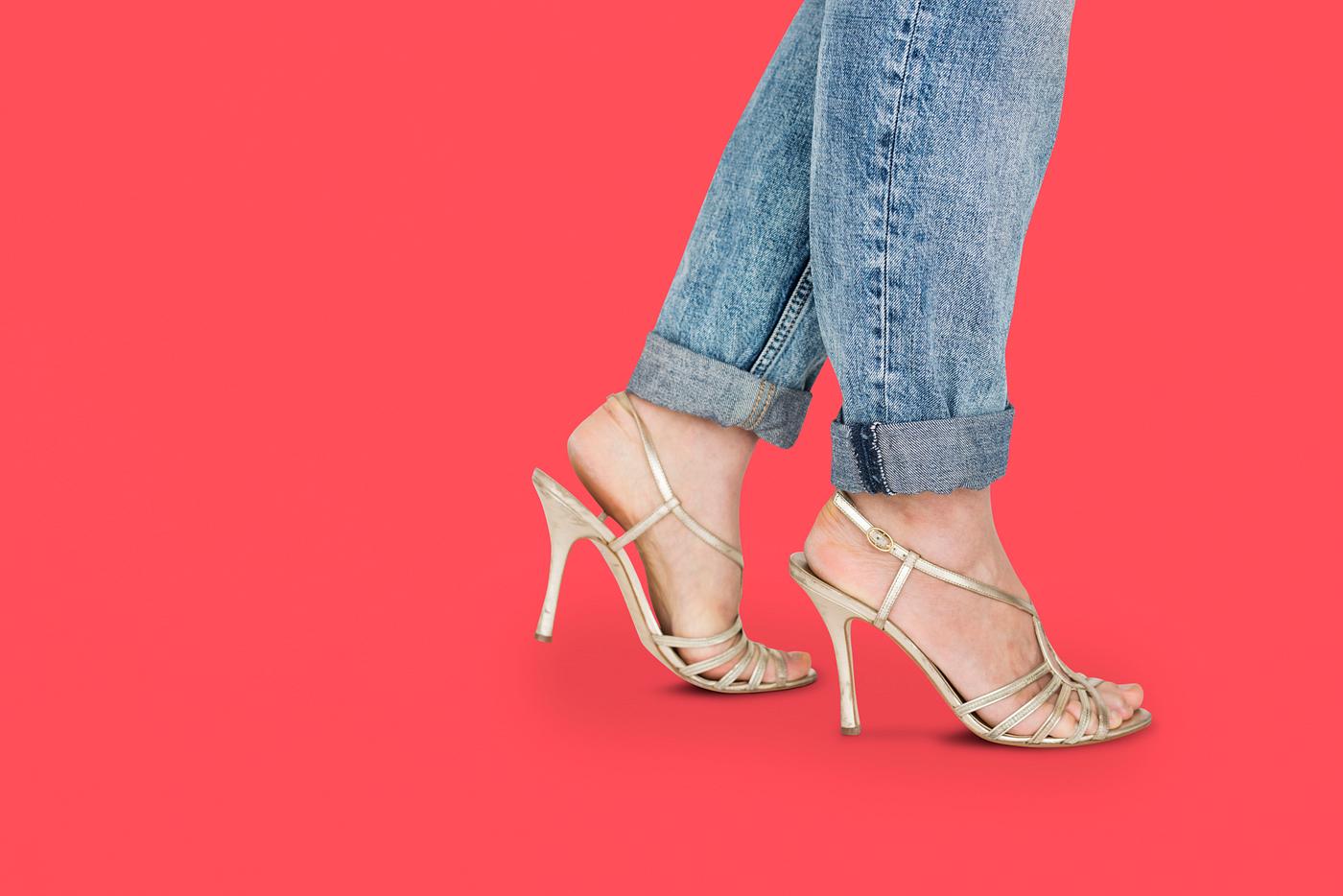 studio, fashion, model, person, people, race, style, solo, woman, lifestyle, casual, feminism, shoes, isolated, jeans,... studio, fashion, model, person, people, race, style, solo, woman, lifestyle, casual, feminism, shoes, isolated, jeans,...