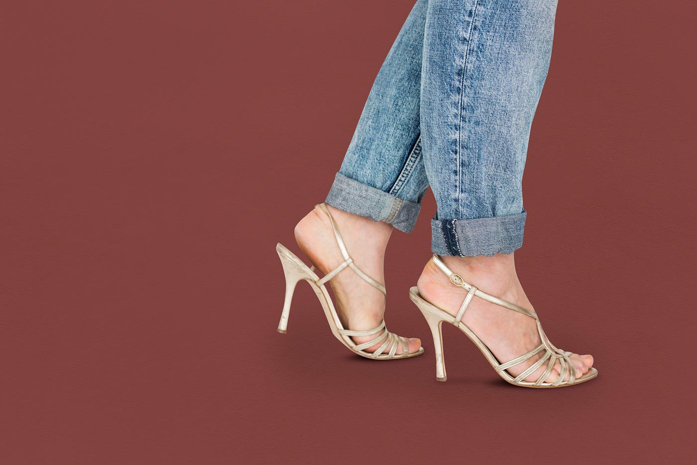studio, pastel, fashion, model, person, people, race, style, solo, woman, lifestyle, casual, beige, feminism, shoes,... studio, pastel, fashion, model, person, people, race, style, solo, woman, lifestyle, casual, beige, feminism, shoes,...