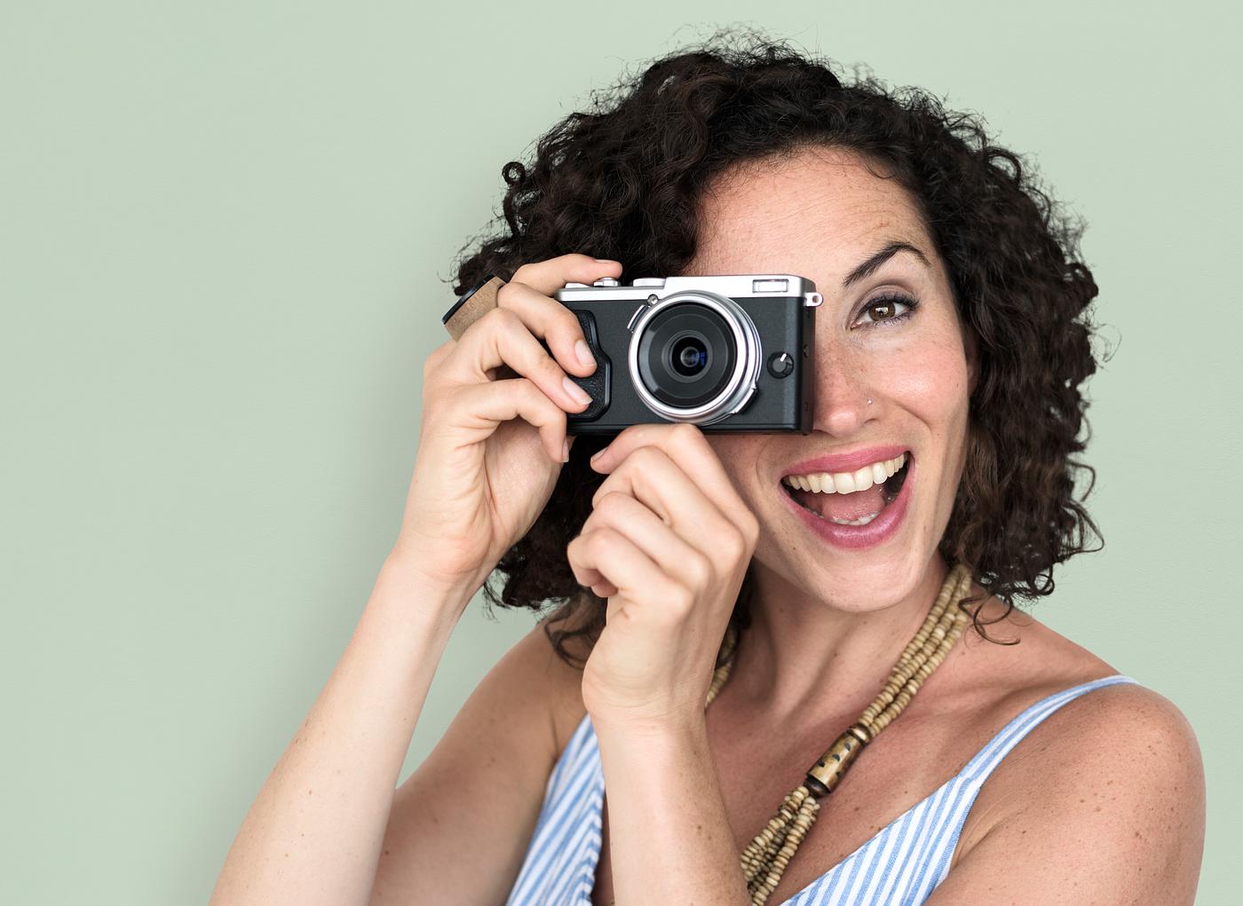 studio, necklet, person, press, people, shot, photography, caucasian, hands, woman, photographer, smile, isolated, camera,... studio, necklet, person, press, people, shot, photography, caucasian, hands, woman, photographer, smile, isolated, camera,...