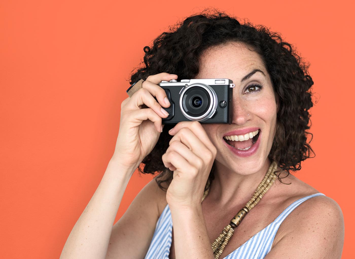 studio, necklet, person, press, people, shot, photography, caucasian, hands, woman, photographer, smile, isolated, camera,... studio, necklet, person, press, people, shot, photography, caucasian, hands, woman, photographer, smile, isolated, camera,...