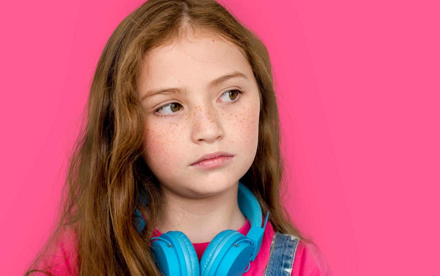 depress, expression, studio, face, person, sad, boredom, bored, beauty, cute, pretty, people, kid, child, girl, solo, pink,... depress, expression, studio, face, person, sad, boredom, bored, beauty, cute, pretty, people, kid, child, girl, solo, pink,...