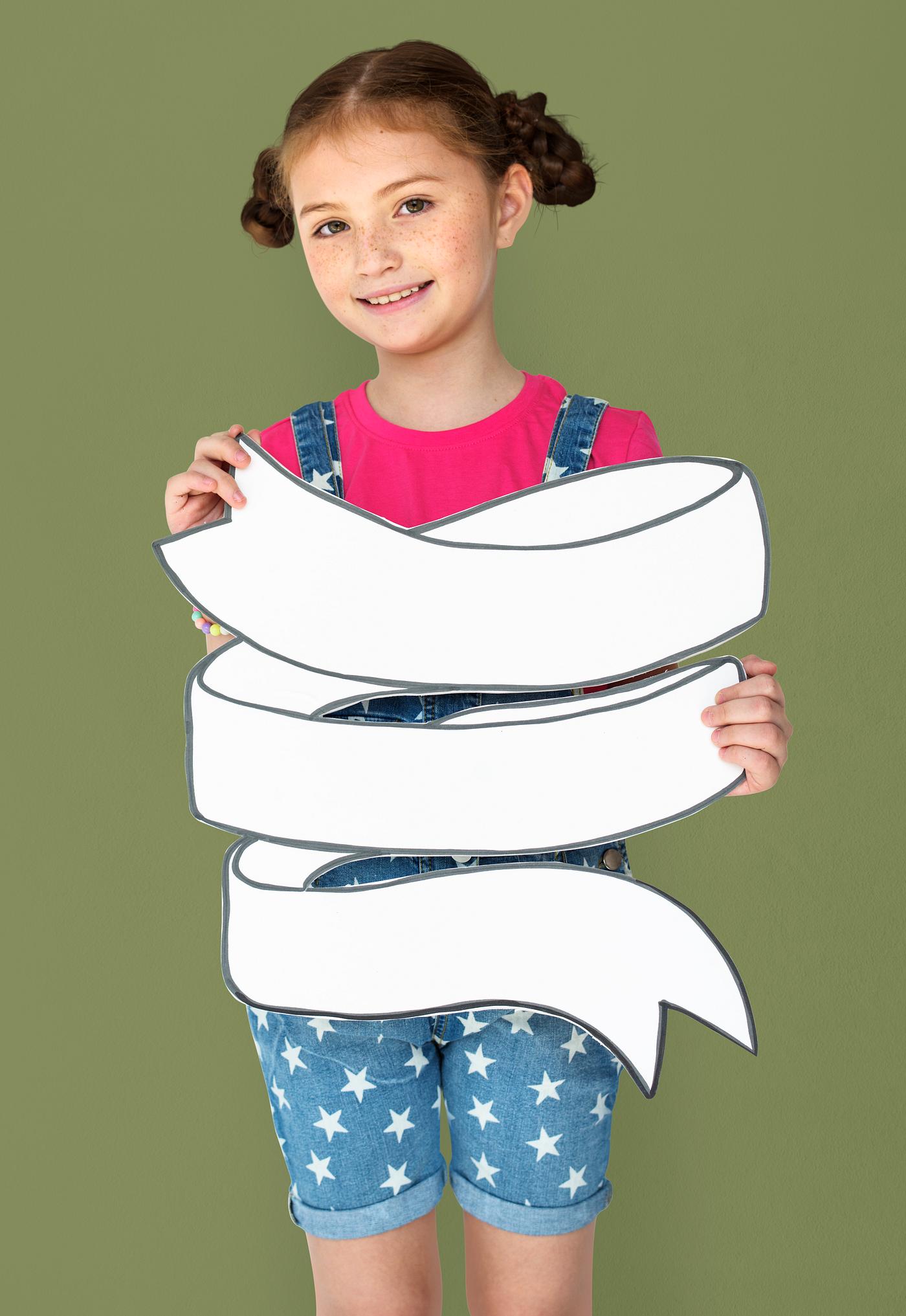 expression, studio, person, copy space, holding, joy, cute, pretty, people, kid, child, girl, solo, happy, ribbon, childhood... expression, studio, person, copy space, holding, joy, cute, pretty, people, kid, child, girl, solo, happy, ribbon, childhood...