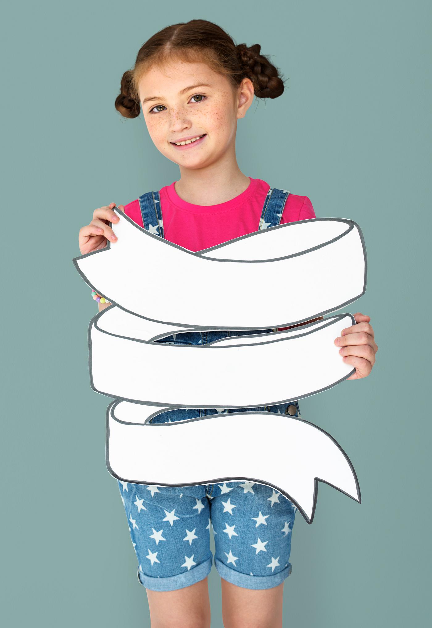 expression, studio, person, copy space, holding, joy, cute, pretty, people, kid, child, girl, solo, happy, ribbon, childhood... expression, studio, person, copy space, holding, joy, cute, pretty, people, kid, child, girl, solo, happy, ribbon, childhood...