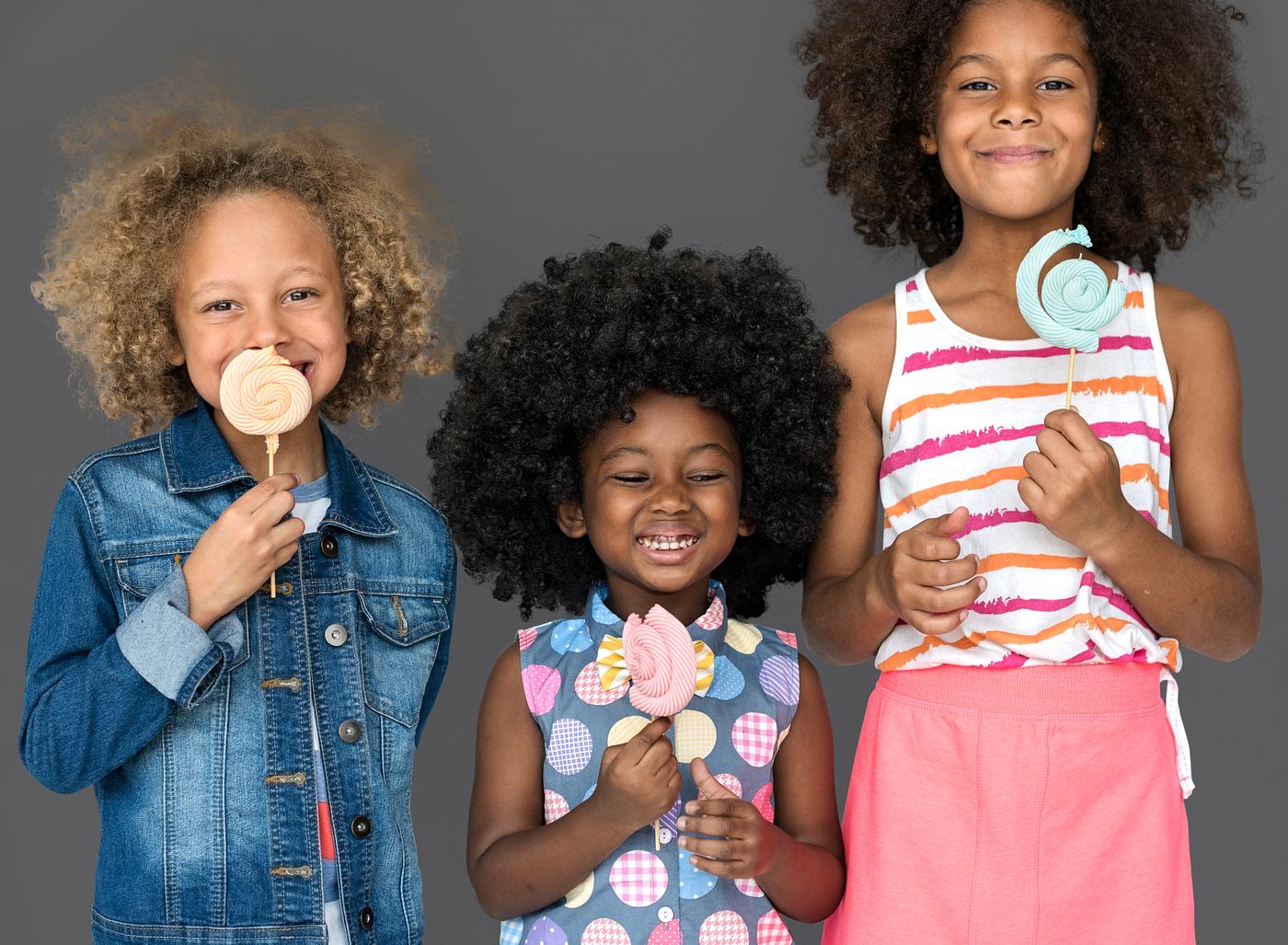 studio, expression, person, little, children, people, positivity, licking, friends, candy, happy, friendship, smile,... studio, expression, person, little, children, people, positivity, licking, friends, candy, happy, friendship, smile,...