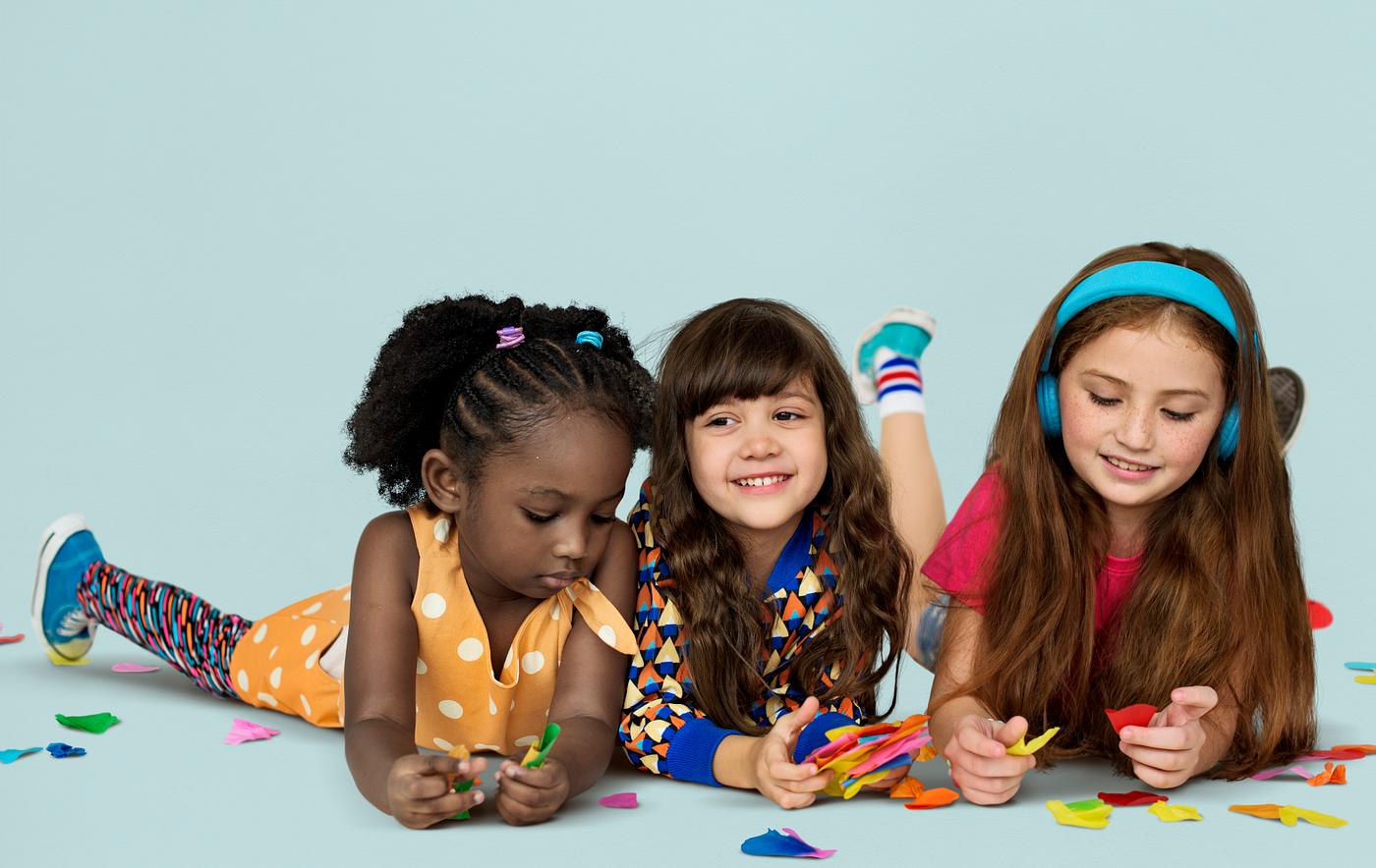 art, art and craft, background, blue, cheerful, children, creative, creativity, design, emotion, expression, feeling, girls... art, art and craft, background, blue, cheerful, children, creative, creativity, design, emotion, expression, feeling, girls...