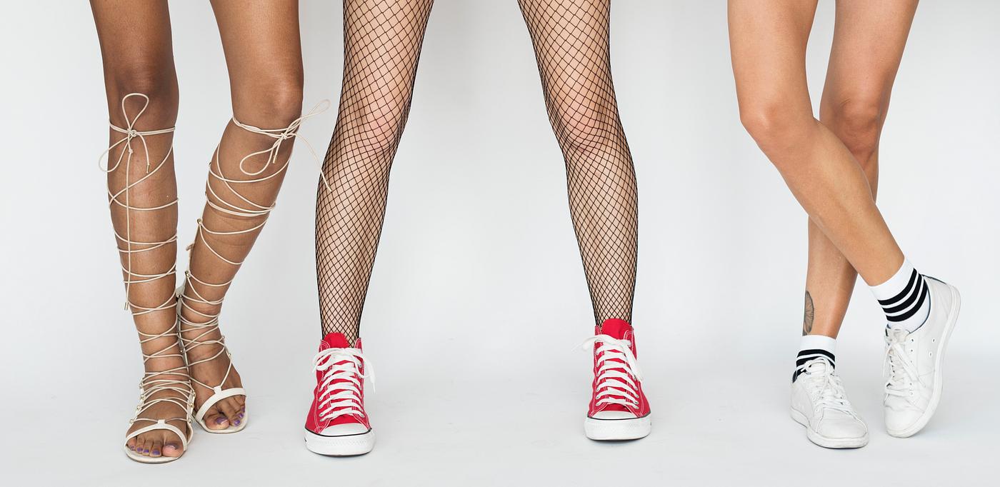 Legs of diverse colors Legs of diverse colors