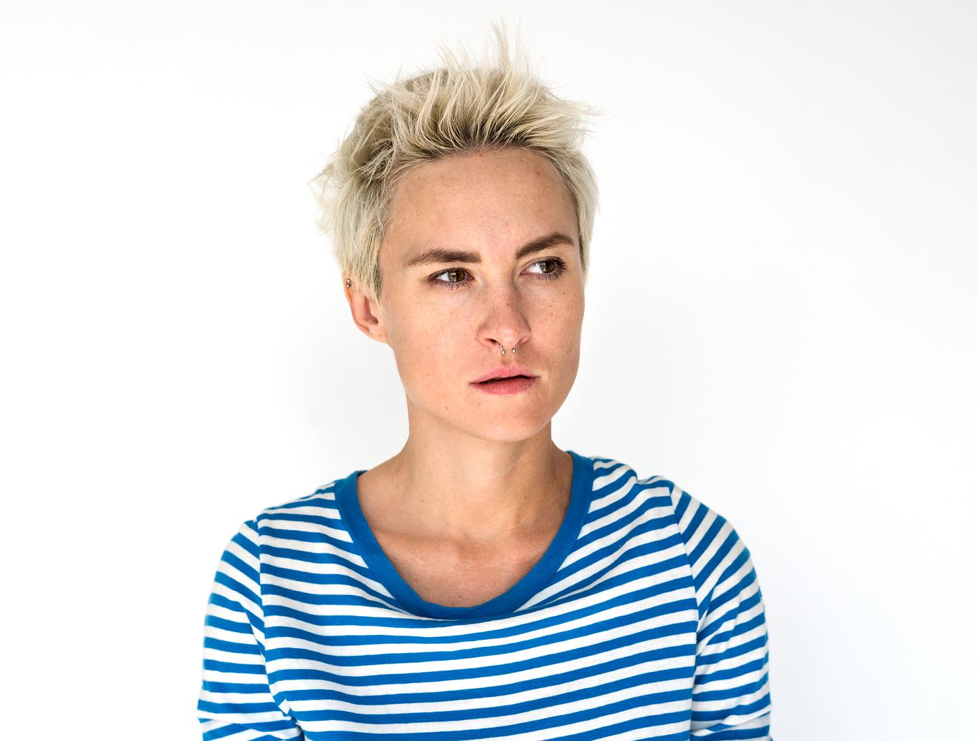 Portrait of a woman with short blonde hair - background, casual, cool, descent, emotion, expression, female, femininity,... Portrait of a woman with short blonde hair - background, casual, cool, descent, emotion, expression, female, femininity,...