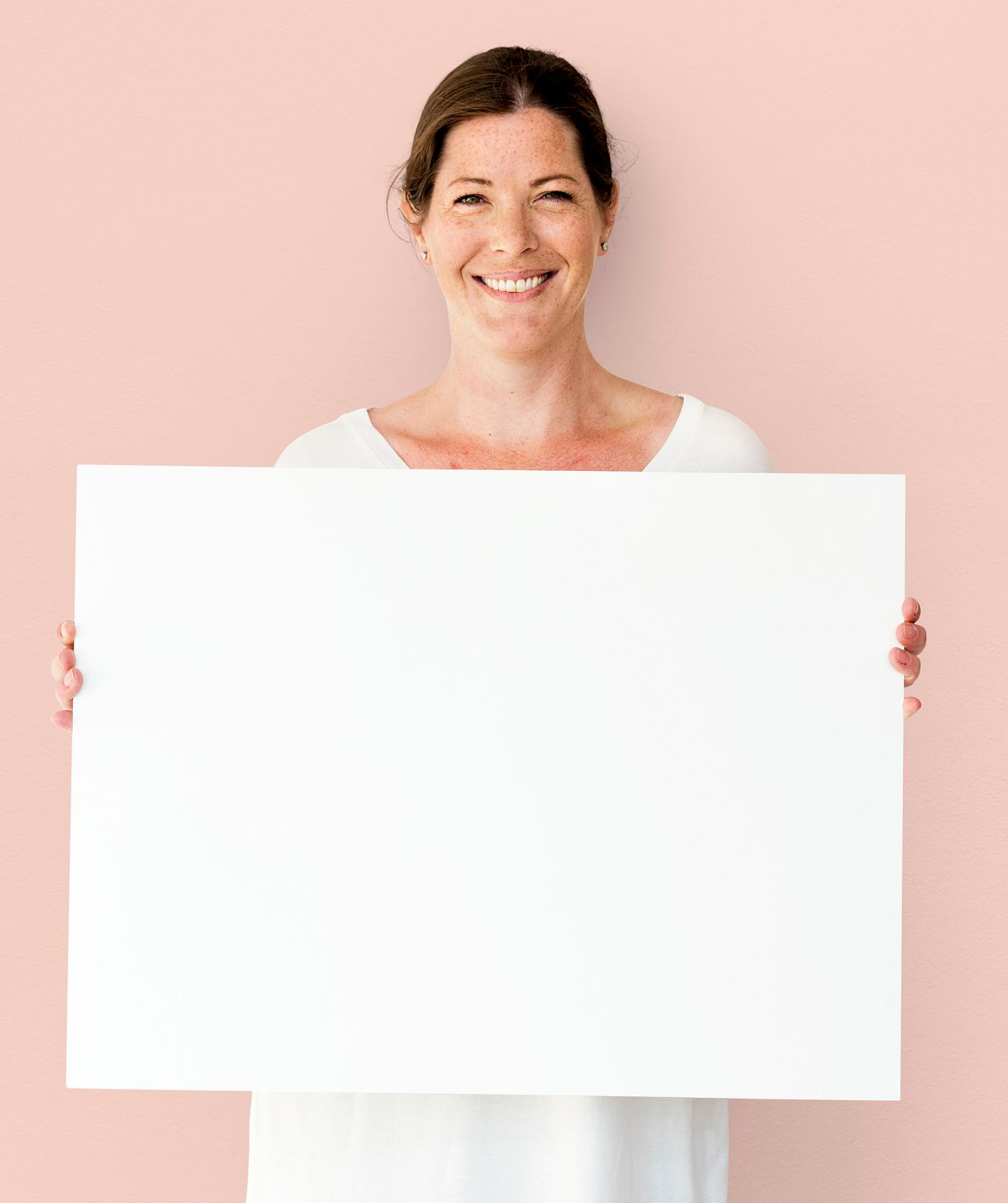 studio, model, person, people, race, caucasian, placard, style, solo, woman, lifestyle, casual, cheerful, smiling, isolated... studio, model, person, people, race, caucasian, placard, style, solo, woman, lifestyle, casual, cheerful, smiling, isolated...