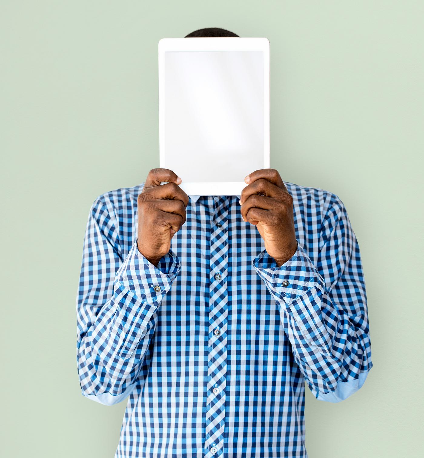 studio, digital device, face, copy space, person, technology, show, people, placard, wireless, hands, lifestyle, empty, men... studio, digital device, face, copy space, person, technology, show, people, placard, wireless, hands, lifestyle, empty, men...