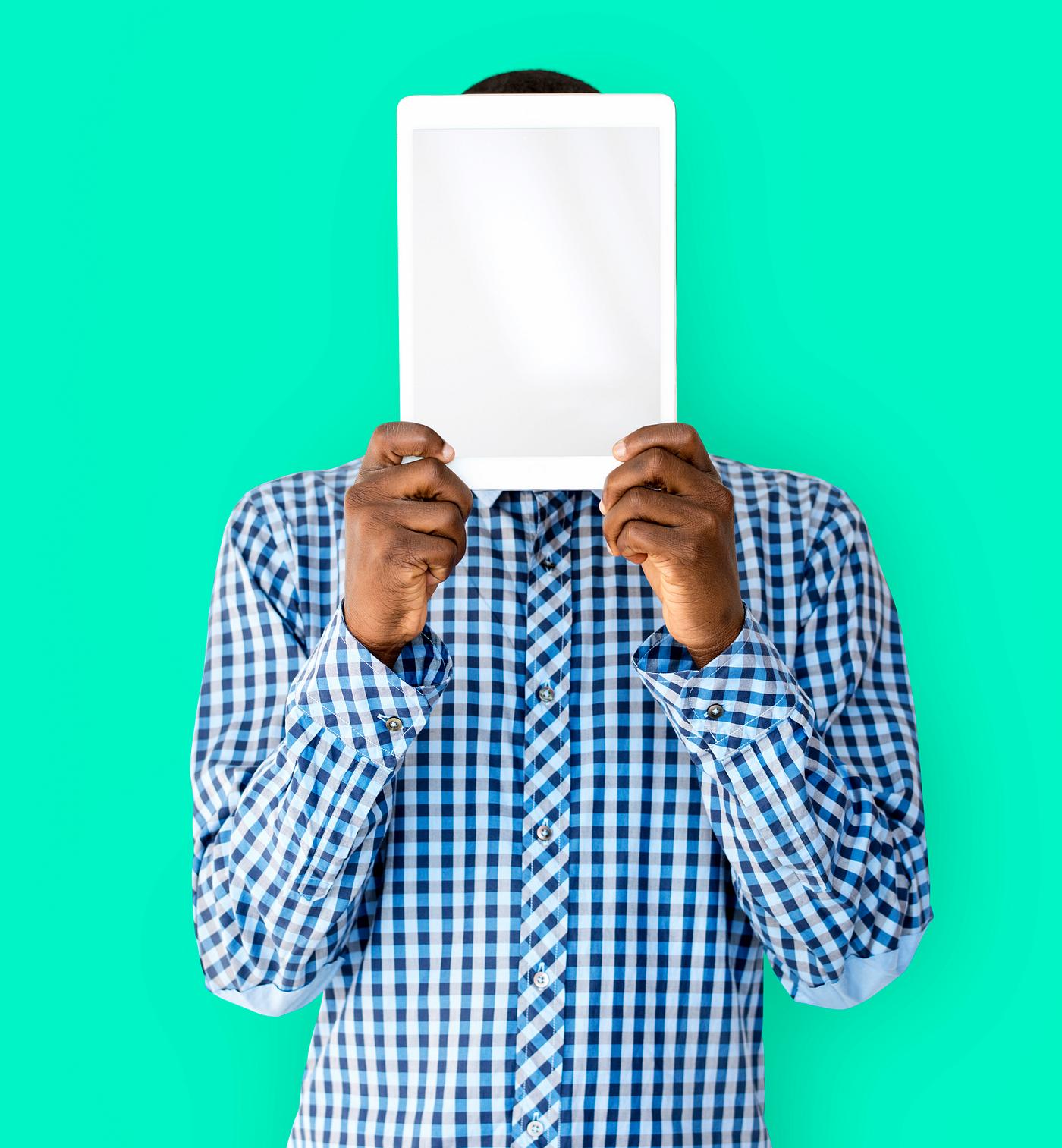 studio, digital device, face, copy space, person, technology, show, people, placard, wireless, hands, lifestyle, empty, men... studio, digital device, face, copy space, person, technology, show, people, placard, wireless, hands, lifestyle, empty, men...