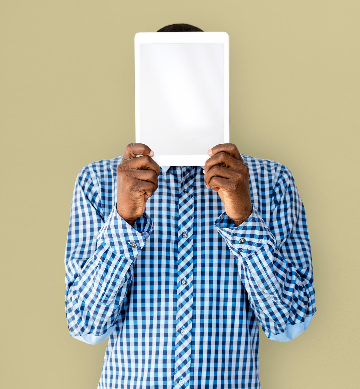 studio, digital device, face, copy space, person, technology, show, people, placard, wireless, hands, lifestyle, empty, men... studio, digital device, face, copy space, person, technology, show, people, placard, wireless, hands, lifestyle, empty, men...