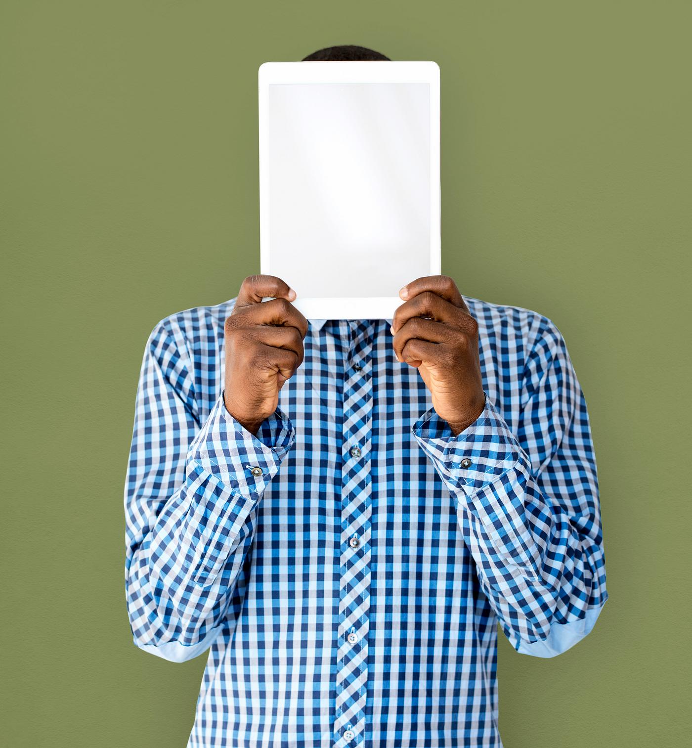studio, digital device, face, copy space, person, technology, show, people, placard, wireless, hands, lifestyle, empty, men... studio, digital device, face, copy space, person, technology, show, people, placard, wireless, hands, lifestyle, empty, men...