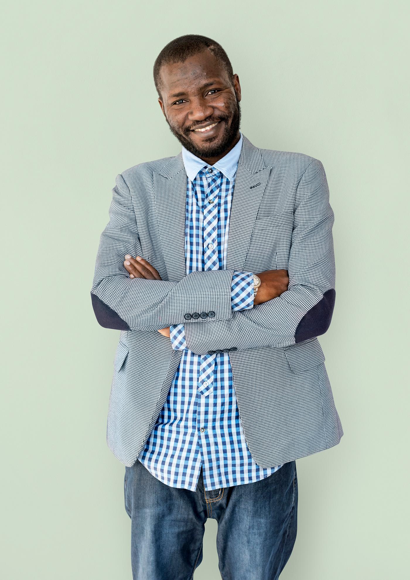 studio, expression, person, people, short hair, solo, lifestyle, smile, positive, cheerful, alone, smiling, shirt, isolated... studio, expression, person, people, short hair, solo, lifestyle, smile, positive, cheerful, alone, smiling, shirt, isolated...