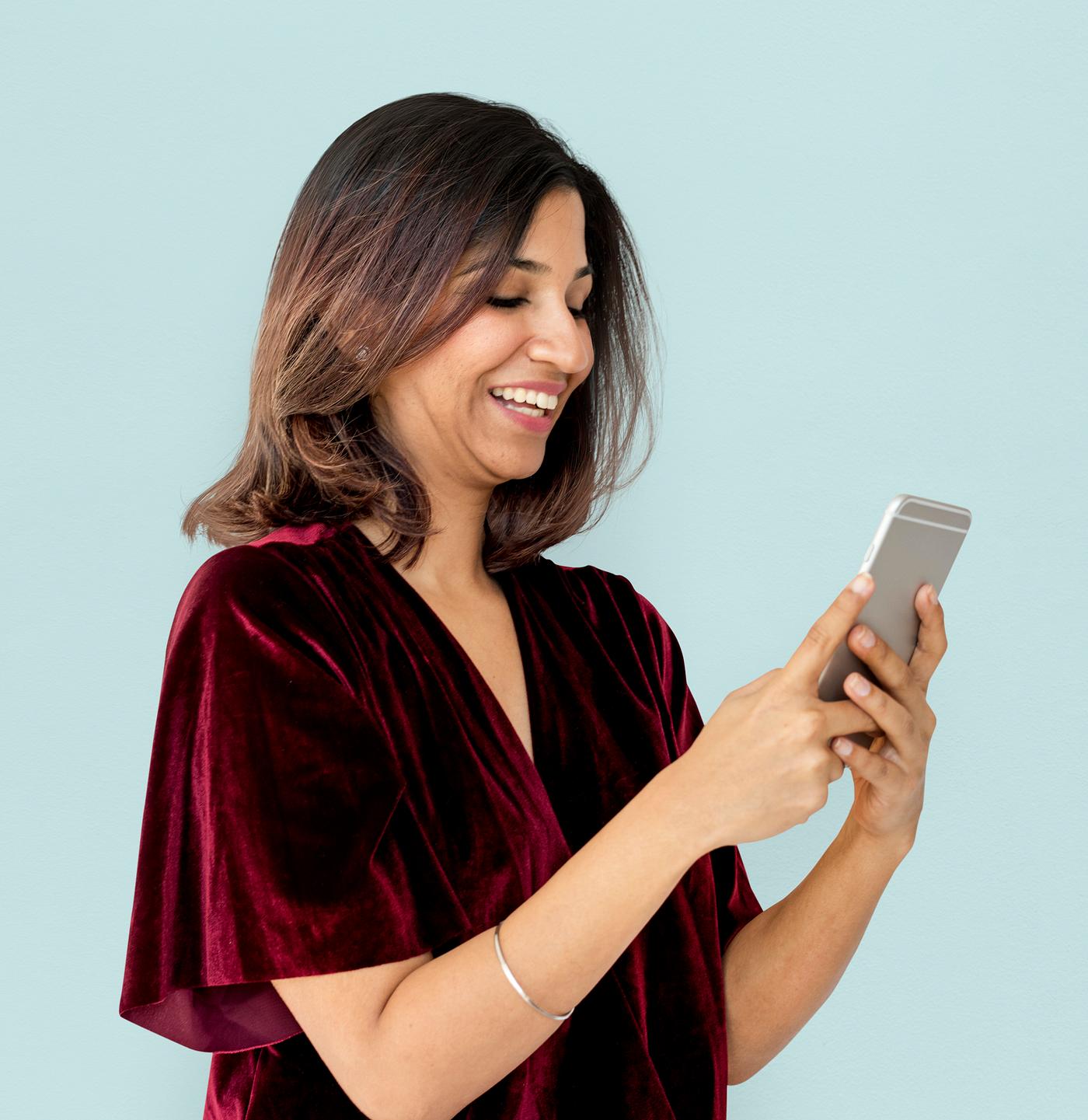 studio, model, person, technology, people, race, style, solo, woman, social, lifestyle, casual, cheerful, smiling,... studio, model, person, technology, people, race, style, solo, woman, social, lifestyle, casual, cheerful, smiling,...