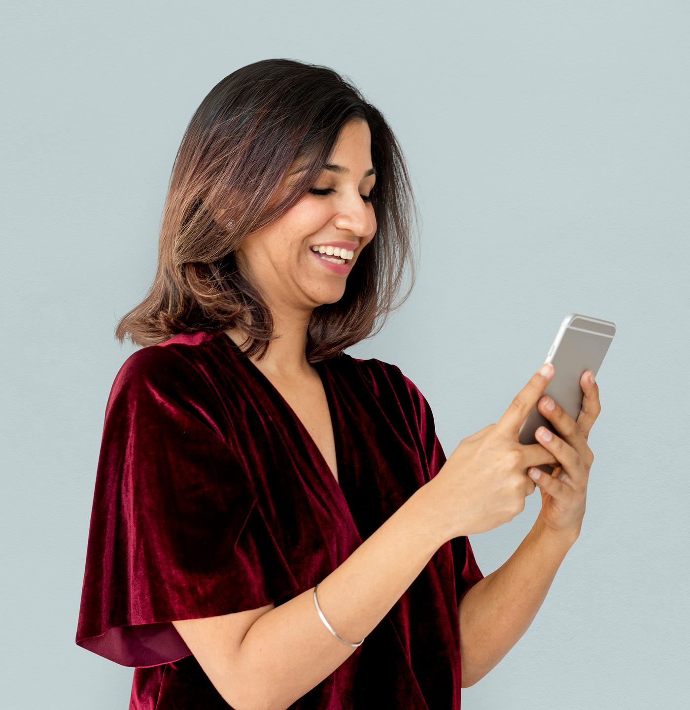 studio, model, person, technology, people, race, style, solo, woman, social, lifestyle, casual, cheerful, smiling,... studio, model, person, technology, people, race, style, solo, woman, social, lifestyle, casual, cheerful, smiling,...