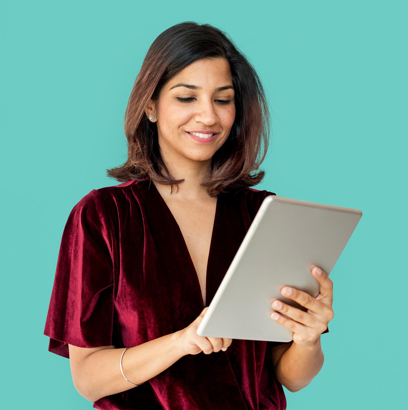 studio, model, person, technology, digital, people, race, style, solo, woman, lifestyle, casual, cheerful, smiling, isolated... studio, model, person, technology, digital, people, race, style, solo, woman, lifestyle, casual, cheerful, smiling, isolated...