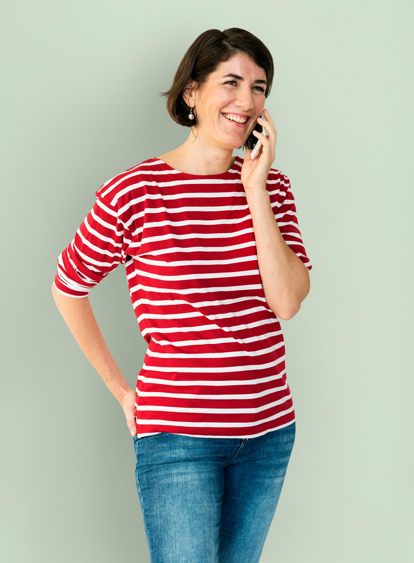 studio, expression, person, phone, technology, freedom, people, caucasian, solo, woman, mobile phone, alone, cheerful,... studio, expression, person, phone, technology, freedom, people, caucasian, solo, woman, mobile phone, alone, cheerful,...