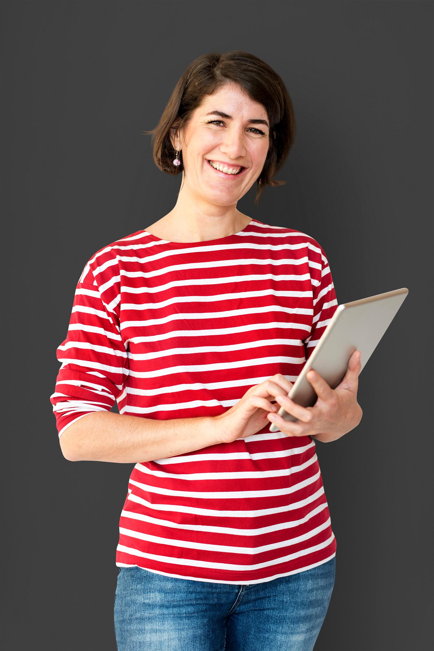 studio, expression, person, technology, entertain, people, caucasian, solo, communicate, woman, lifestyle, alone, carry,... studio, expression, person, technology, entertain, people, caucasian, solo, communicate, woman, lifestyle, alone, carry,...