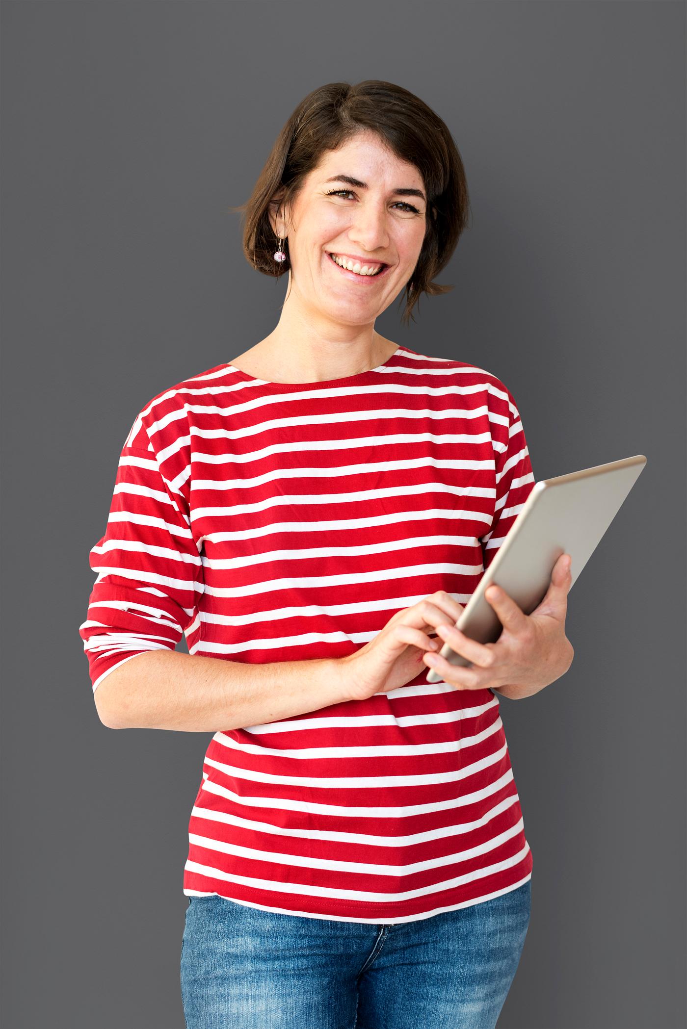studio, expression, person, technology, entertain, people, caucasian, solo, communicate, woman, lifestyle, alone, carry,... studio, expression, person, technology, entertain, people, caucasian, solo, communicate, woman, lifestyle, alone, carry,...