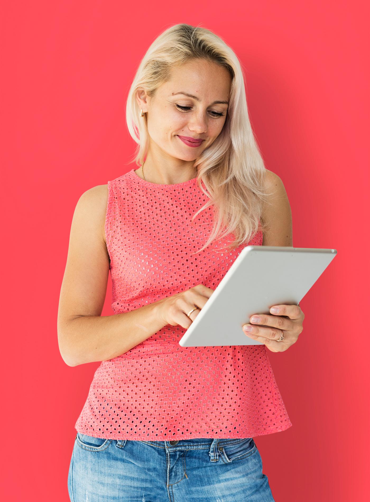 studio, expression, digital device, face, person, technology, use, entertain, digital, people, caucasian, digital tablet,... studio, expression, digital device, face, person, technology, use, entertain, digital, people, caucasian, digital tablet,...