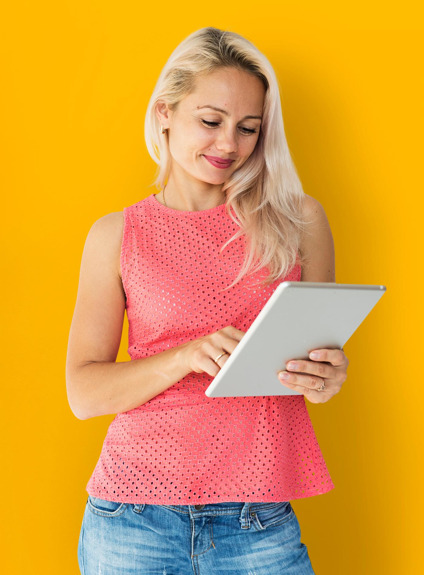 studio, expression, digital device, face, person, technology, use, entertain, digital, people, caucasian, digital tablet,... studio, expression, digital device, face, person, technology, use, entertain, digital, people, caucasian, digital tablet,...