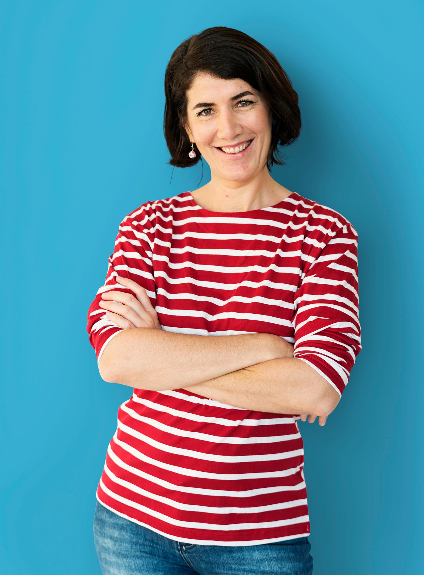 studio, expression, person, freedom, recreation, people, caucasian, solo, woman, lifestyle, smile, alone, cheerful, hold,... studio, expression, person, freedom, recreation, people, caucasian, solo, woman, lifestyle, smile, alone, cheerful, hold,...