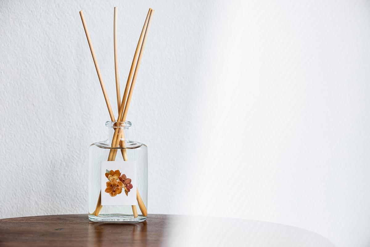 Reed Diffuser Images Free Vectors Pngs Mockups Backgrounds Rawpixel