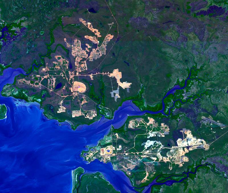 The world largest bauxite mine found near Weipa, Queensland, Australia. Original from NASA. Digitally enhanced by rawpixel. The world largest bauxite mine found near Weipa, Queensland, Australia. Original from NASA. Digitally enhanced by rawpixel.