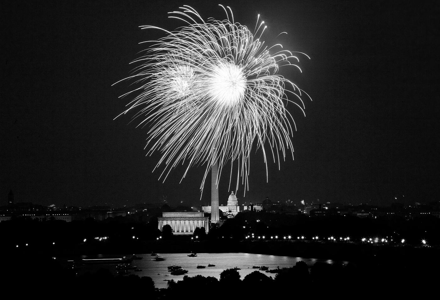 Washington, D.C. July 4th fireworks. Original image from Carol M. Highsmith’s America, Library of Congress collection... Washington, D.C. July 4th fireworks. Original image from Carol M. Highsmith’s America, Library of Congress collection...