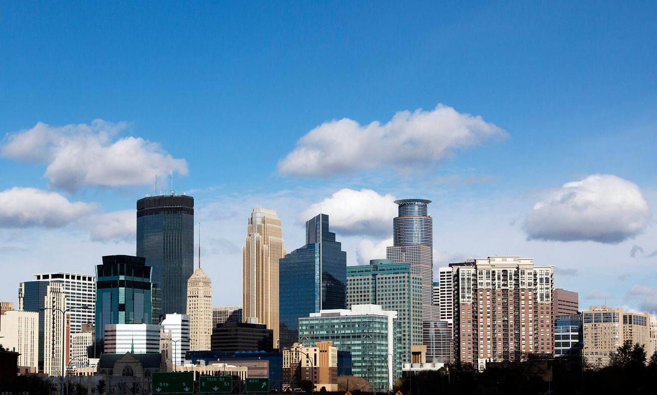 Skyline of Minneapolis, Minnesota Original Free Photo rawpixel