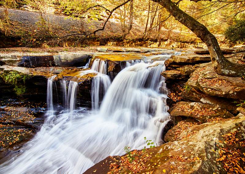 Small water fall | Free public domain photo Dunloup Falls near the largely abandoned old coal town of Thurmond in Fayette County, West Virginia. Original image from…