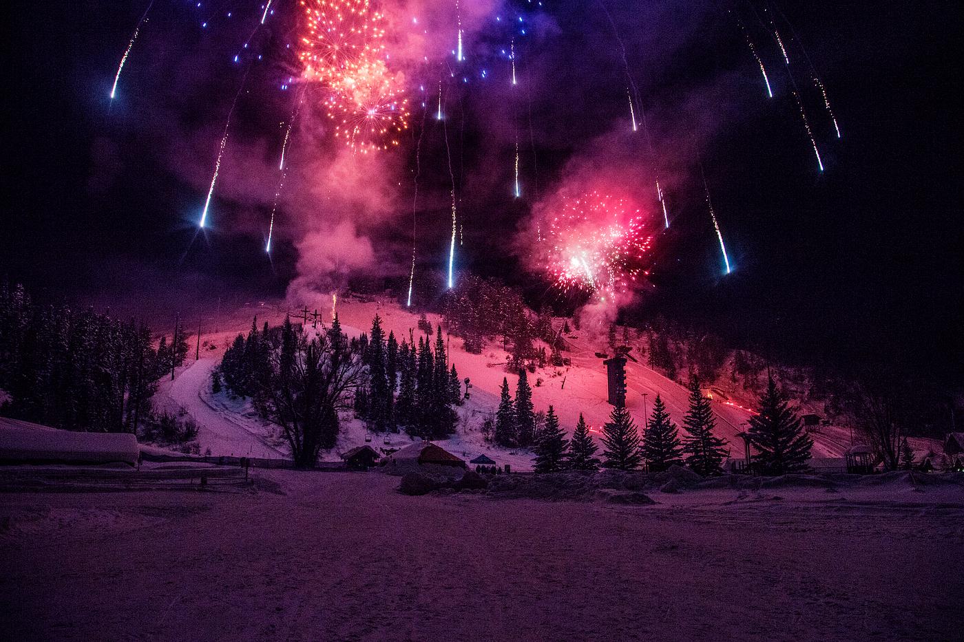 "Warmth of Winter" exhibition at the annual Winter Carnival in Steamboat Springs, Colorado - Original image from... "Warmth of Winter" exhibition at the annual Winter Carnival in Steamboat Springs, Colorado - Original image from...