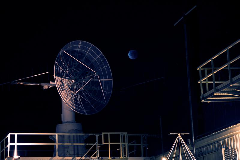 California’s NASA Armstrong Flight Research Center captures a supermoon, a blue moon and a lunar eclipse at the same time. Original from NASA. Digitally enhanced by rawpixel. California’s NASA Armstrong Flight Research Center captures a supermoon, a blue moon and a lunar eclipse at the same…