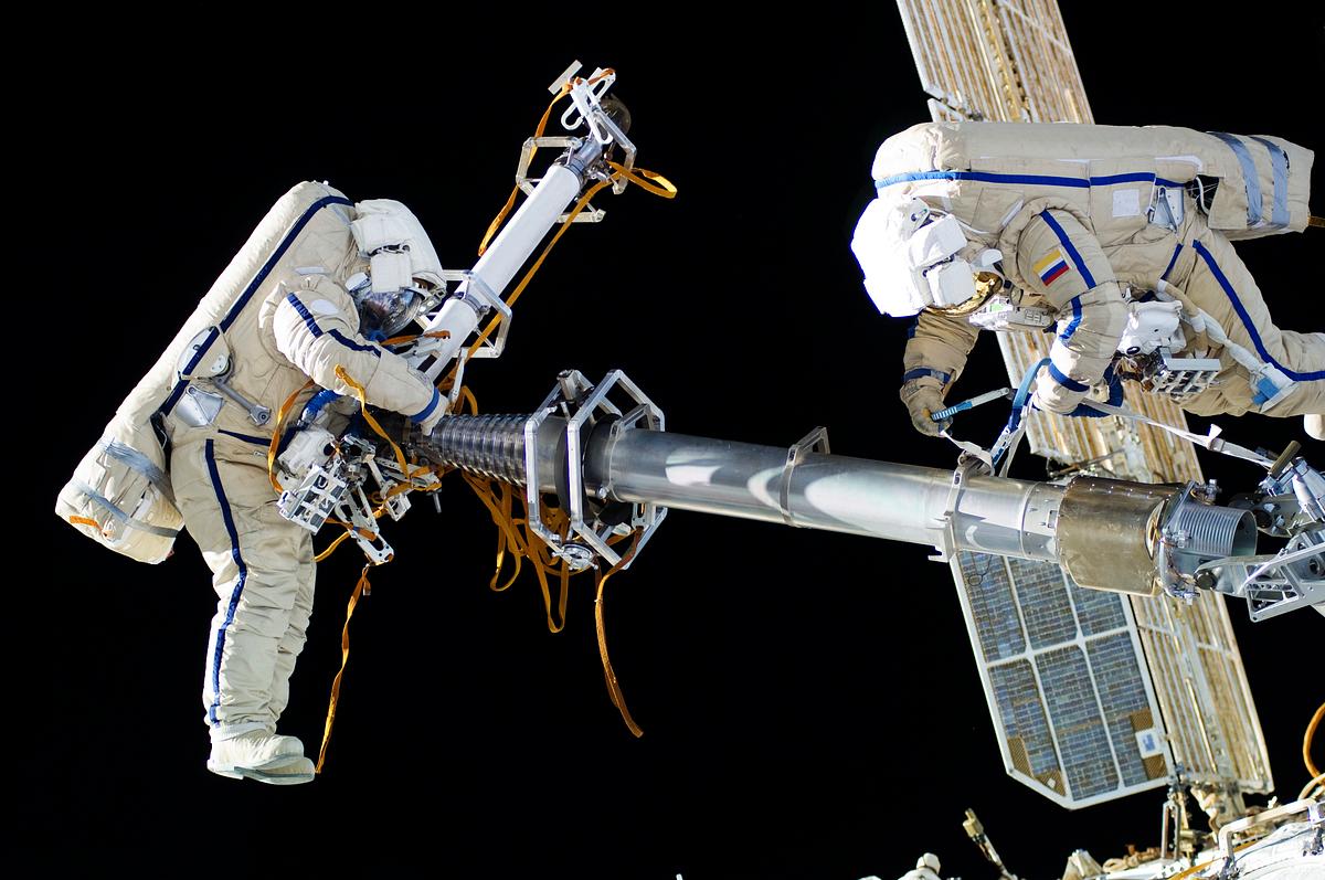 NASA astronauts in space - Feb 12th, 2012.… | Free public domain photo NASA astronauts in space - Feb 12th, 2012. Original from NASA. Digitally enhanced by rawpixel.